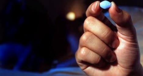 اعتقال صيني يوزع حبات “الفياغرا” منتهية الصلاحية بسلا