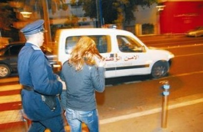 توقيف فتاة بوكالة بنكية وحجز 40 مليونا مزوّرة !