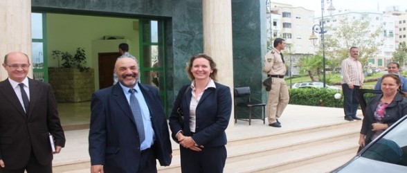 زيارة ود وصداقة لسفيرة كندا بالمغرب للجماعة الحضرية لتطوان
