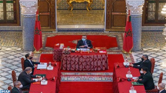 الملك محمد السادس يستفسر حول فاجعة طنجة ووزير الداخلية يجيب
