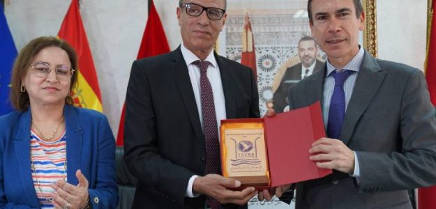 تطوان .. افتتاح فصل دراسي لتعلم الإسبانية بكلية العلوم القانونية والاقتصادية والاجتماعية