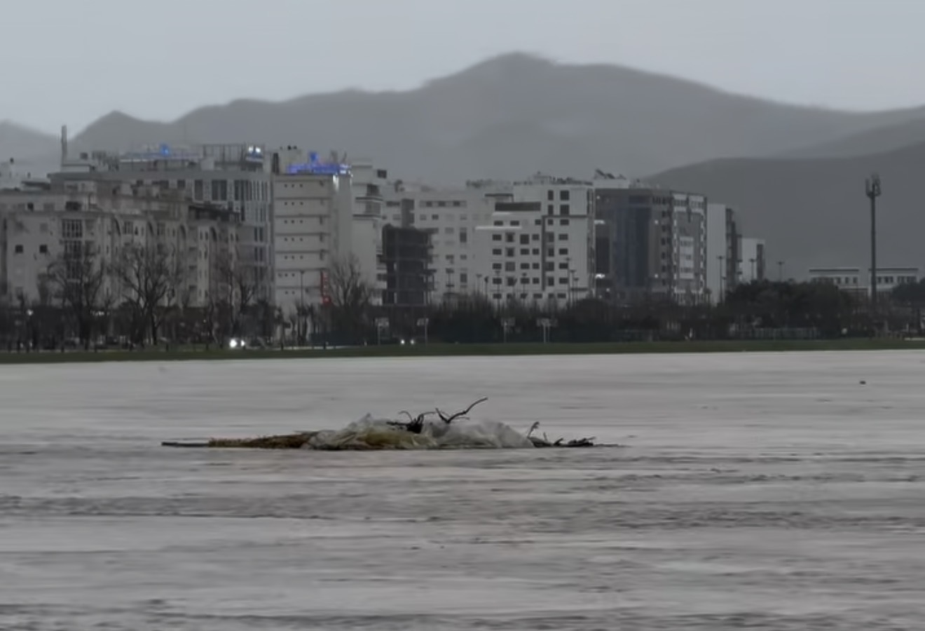 الأرصاد ترفع مستوى اليقظة إلى الأحمر بتطوان وشفشاون وتحذر من أمطار غزيرة